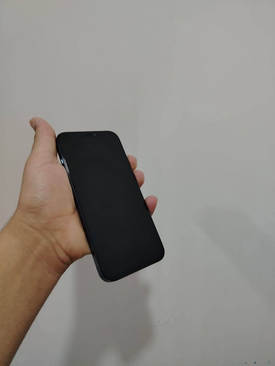 ايفون 12 برو ماكس ذكره 512  دبل خططط خطين
جهاز مبدال شاشه اصليه وبطاريه اصليه جهاز نضيف
كمراته خطه شحنه كله فول استخدمه فول السعر
300 وبيه مجال مكان نجف كوفه ***********
