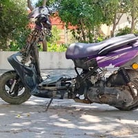 سكنس شمعه للبيع عليه محرك ماكس مزود 55 بس يعوزه كفرات للبيع 0777140290...