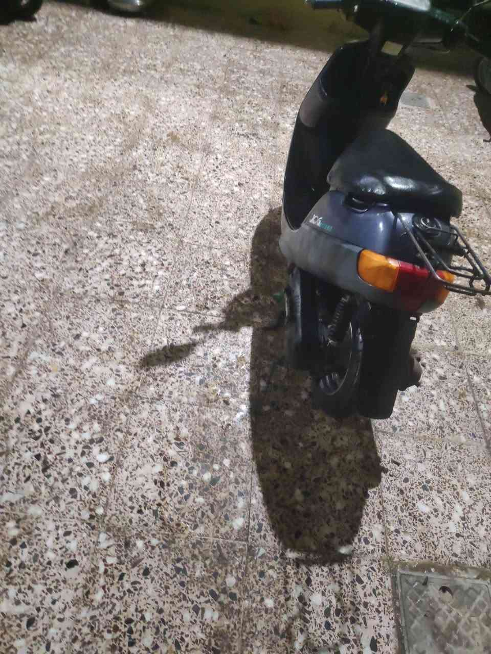 السلام عليكم
ماطور بوتين للبيع درع اصلي 
 شاصي شرط محرك شرط ويرمينه شغاله كلها سلف شغال  تحريكه ومعدل يكمز من جواك الماطور جاهز ربع ماتصرف عليه السعر250 وبي مجال مكاني حي صدام الاستفسار 

***********
***********
