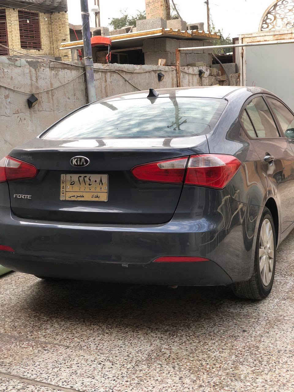 كيا فورتي وارد أمريكي حادث بصيط حافة البنيد نفسة مصلح بدون اربك موديل ٢٠١٦ وبيها بابين صبغ بدون داخل رقم بغداد ماشية حقيقي ٤٩ ميل تحويل مباشر السعر ١١٠وبيهة مجال بصيط بغداد حي النصر ت***********
