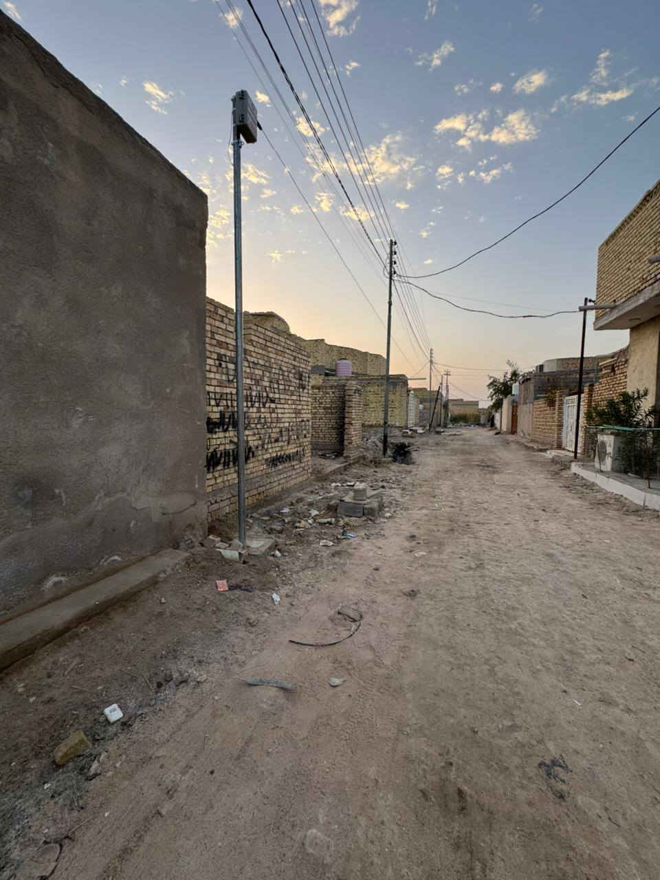 بيت هيكل للبيع حي الكوفه بشارع الحسينيه قرب المعارض مساحه 160 للأستفسار أكثر اتصل
***********
***********
