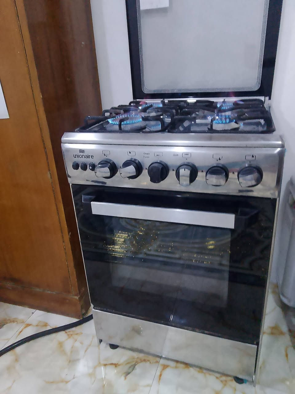 للبيع طباخ 4عيون نضيف فول
فرن فوك وجوه شغل مابيه أي ضرر افحص يله تأخذ السعر 75 شراي يجي خاص المكان بعقوبه منطقت الحديد توصيل موجود


**إذا كنت صاحب هذا الإعلان وتريد حذفه لأي سبب، رجاءا أرسل رسالة إلى الدعم الفني**