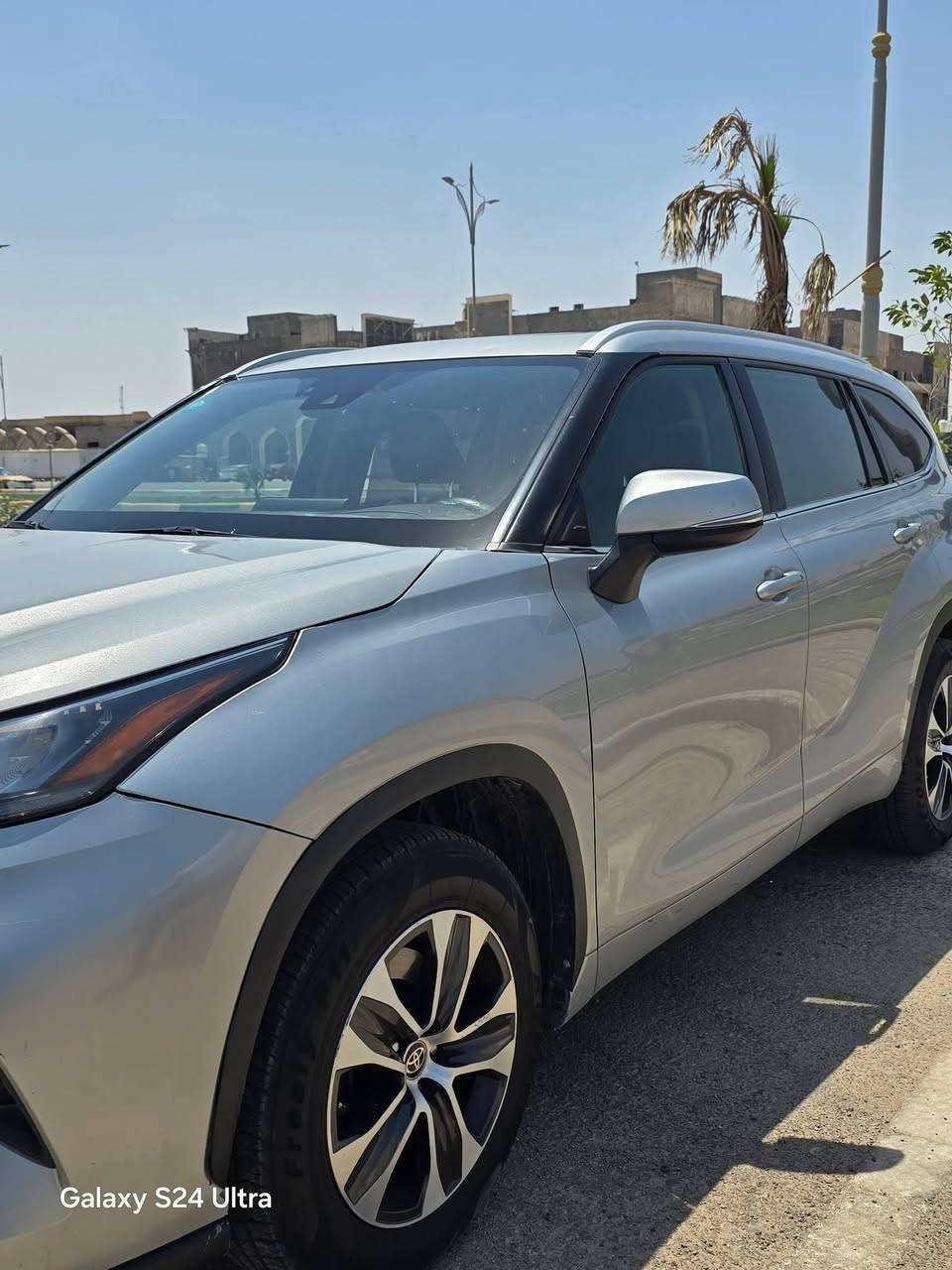 سلام عليكم 🌟
للبيع
Toyota Highlander XLE 2022
محرك V6 سعة 3500 

• 7 راكب VIP منفصل
• سلايت
• كشنات جلد مع تدفئة
• 3 وضعيات قيادة
• نقطة عمياء
• حساسات
• شاشة كبيرة
• زنون + كشافات ضباب
• Auto Hold + سايد بريك كهربائي
• 3 قطع تبريد
• تحكم ستيرن جهتين
• تحديد مسار
• رادار 

السيارة كاملة من كل النواحي ونظيفة جداً 
رقم بغداد بأسمي – تحويل مباشر 

الحادث:جاملغ ايمن و بنيد من امريكا فقط رش الباب الايمن 

📍 الموقع: كربلاء المقدسة 

📞 ***********
