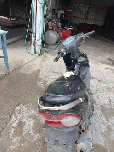 سلام عليكم ماكس قجمه لبيع الدراجه خير من الله مكينه مجفده شركه العوان واسط صويره السعر.  450وبيه مجال ***********
