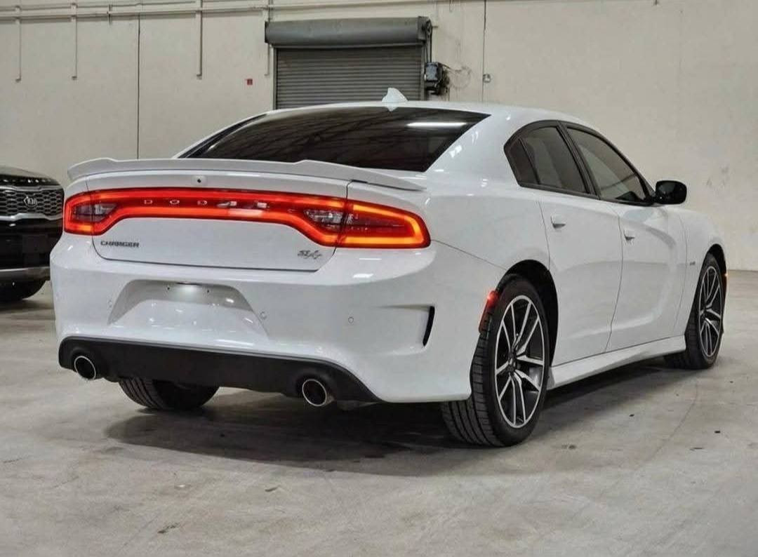 DODGE CHARGER RT 3.5L V6 2019 MODEL ONLY 140K MILEAGE LEATHER SEATS CRUISE CONTROL WITH RADAR BLUETOOTH REAR VIEW CAMERA PARKING SENSORS PUSH START ALLOY WHEELS LOOK LIKE A NEW CAR AMERICAN SPECS 
CONTACT NUMBER 
050 171 7465 CALL الشارقة, الإمارات العربية المتحدة


**إذا كنت صاحب هذا الإعلان وتريد حذفه لأي سبب، رجاءا أرسل رسالة إلى الدعم الفني**