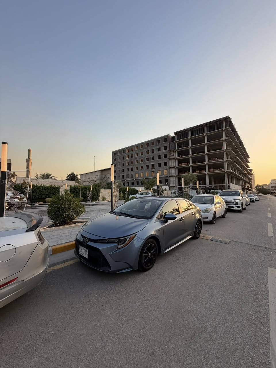 كورولا هايبرد 2020 وارد أمريكي
 • فئة LE
 • محرك 1600 هايبرد
 • بصمة تشغيل
 • مثبت سرعة
 • تحكم بالستيرن
 • Auto Hold
 • كاميرا خلفية
 • رادار أمامي
 • شاشة تدعم Apple CarPlay

الحالة:
 • حادثة بالصندوق والجاملغين الخلفية

الممشى:
 • 188,000 كم

السعر:
 • 13,500 دولار

بيه مجال للشراي 
ملاحضه: صوره التقرير بلمنشور
الرقم: ***********
