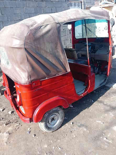 تكتك2018 اوراق المصطفي محرك لا تبخير ولا تنقيص كهربايات كله شغاله  سعر 2600وبيه مجال  مكانه الحبيبيه الستكشافات شارع 100 . ***********
