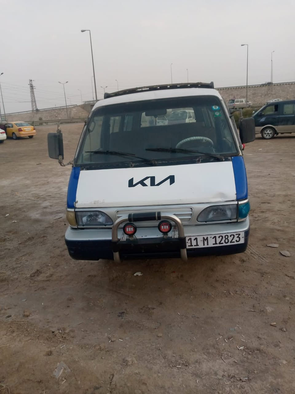 يا بستا للبيع موديل 95 رقم نكليزي بس بيها شغله بوش بالمكينه العنوان بغداد ***********
