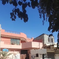 دار للبيع مكون من طابقين ومحل من ضمن البيت الطابق الثاني بي 3 غرف ومخز...