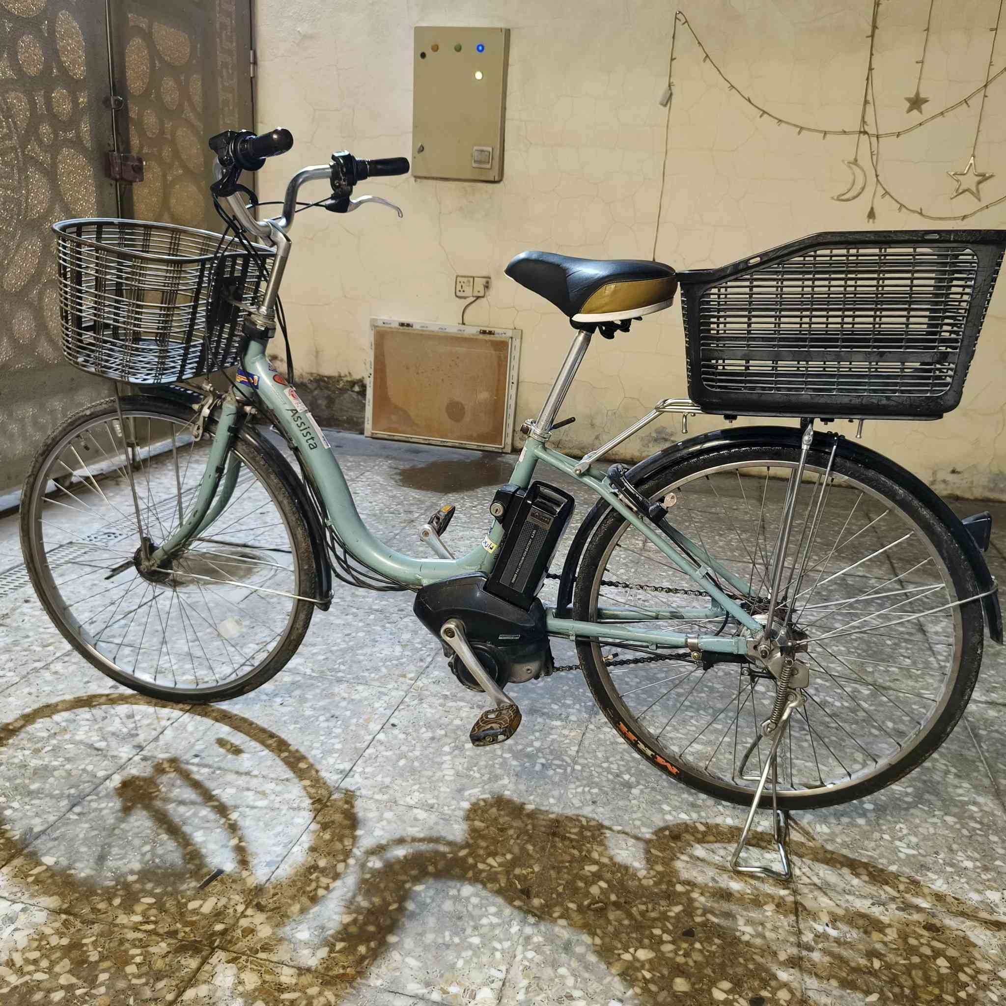 بايسكل مساعد شحن برجستون ياباني ماطورة ياماها حجم 26 بطارية ليثيوم سعره 225  ومكاني بغداد حي الخضراء للتواصل على هذا الرقم *********** بي واتساب
