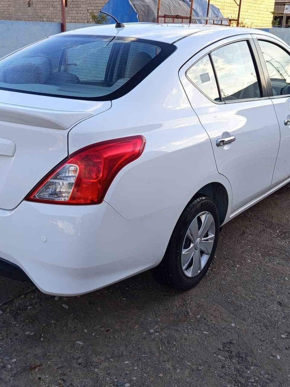 لاكشمي كلين 64 الف كيلو ماشيه 2020
شاشه وكامره امامي وخلفي 
دبل كيج وحساس 
*********** واتس اب موجود 
مكان سياره قضاء بردرش 
سعر 109 مجال كلش بسيط 
سياره بسمي أربيل, العراق
