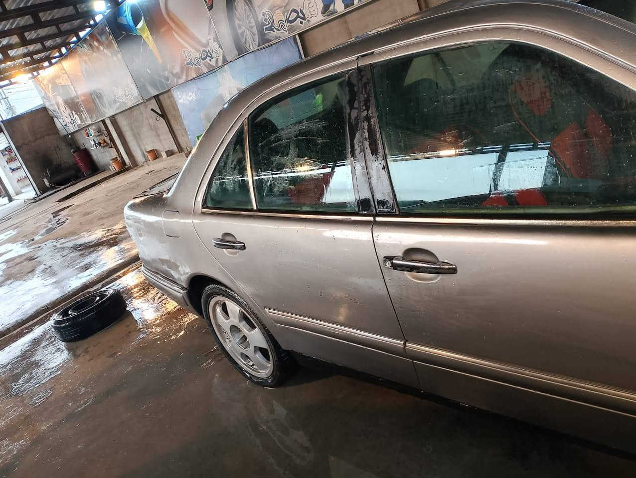 للبيع مرسيدس 1996 محرك وكير محور vvt 
مصبوغه عام جماليه مكفوله من الگلبه والضربه القويه
رقم ذي قار مشروع وطني 
السعر قفل 39
‏‪0770 326 8241‬‏ البصرة, العراق
