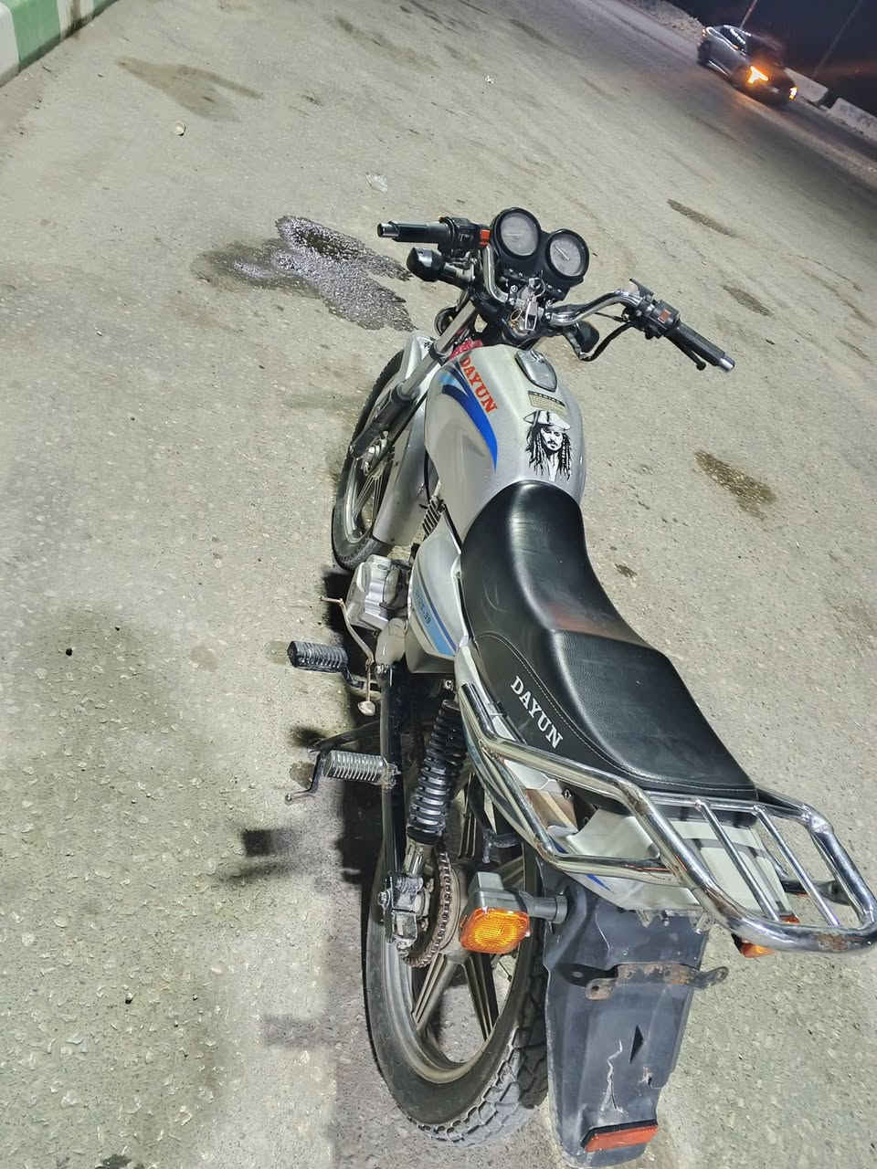 السلام عليكم دايوان عضم موديل 2018 اوراق اصولي
الدراجه كامله من كهربائيات وسلف وهندر كله شغال 
السعر 600 وبيها مجال بسيط الشراي يجي خاص 
العنوان بابل الإسكندرية


**إذا كنت صاحب هذا الإعلان وتريد حذفه لأي سبب، رجاءا أرسل رسالة إلى الدعم الفني**