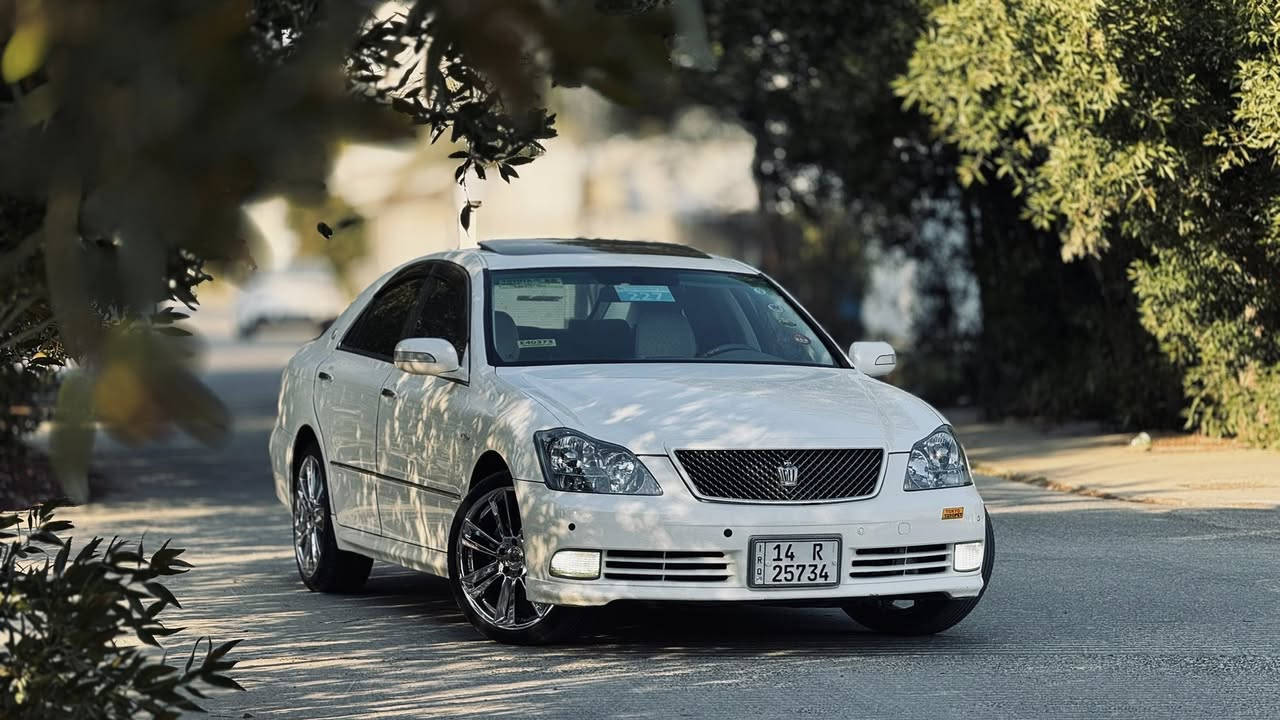 TOYOTA CROWN ROYAL SALON 👑

للبيع تويوتا كراون شاهينه 2005
بصمه رصاصي 

اللون          ابيض صدفي. 😊.

❗️فقط للذواقه الي يدورون ZERO  واصولي.

رقم بصره قرار48 شرط المداور ثاني يوم 

سنويه نافذه لغاية 2027 بسمي السنويه امداور ثاني يوم 
السياره صاعده هزه استون   تحوير نجف بل كامل    

                               (كص قماره. كص قماره. )

والأصوليات💯.

المواصفات 👇.

3دكم اصل اصل مو شد.

فتحة سقف سلايت.

مكينتها V6 الحجم 3000 شاصي 80.   

تبريد قطعتين امامي خلفي.

5بصمات+بصمة تشغيل.

تخم ويل رياضي .

كشنات كهرباء.

ستيرن كهرباء.

اشاره مري كهرباء شفط+هيتر♨️.

تحكم ستيرن جهتين.
.

التحكم بنضام القياده SPORT+عادي

شاشه كرستال ترحيب.

لايتات زنون بلاد.

اشاير مري+اشاير جاملغات كلا بلاد.

اشاير لد بالكامل امامي خلفي.

شباج نيكلي

جامات اربعه اوتو.

سستم لايتات زنون بالكامل.

سستم صوت+دمامات فد شي.

سستم نياكل بيبان بالكامل.

كامره خلفيه دوار اصل.

تخم تاير جديد.

حداديه جديده شرط سفنجه.

كروز تثبيت سرعه.

تحكمات خلفيه كلا شغال.

ABS شغال.

GPS خرائط ملاحه.

TRC مانع انزلاق.

غراض مال جنطه كامله.

والسياره ماعيزه برغي كامله على اخر حبايه.

والسياره بالواقع اجمل من الصور بهواي📷.

العنوان🏡ألنجف الأشرف.

السعر💵.133.   وبيها مجال قليل جداً 

للأستفسار 📞📲 قابل للتفاوض رجاءً اقره المنشور بالكامل يالا تتصل.

***********    وبخدمتكم 

رجاءً اذا ماعجبك السعر او مو شراي اعگب المنشور او تعلق تعليق حلو يدل على اخلاقك الراقيه وكلشي أكو بالسوگ.
