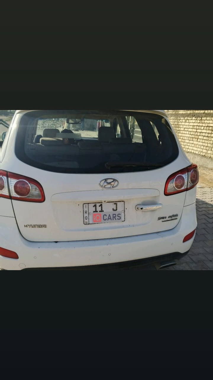 السلام عليكم
سنتافيا للبيع موديل٢٠١١ خليجي فول مواصفات ٦سلندر مكفوله كفاله عامه
بصمه
كامره
شاشه
مري شفط
السياره فول الفول 
للاستفسار 
***********
***********
