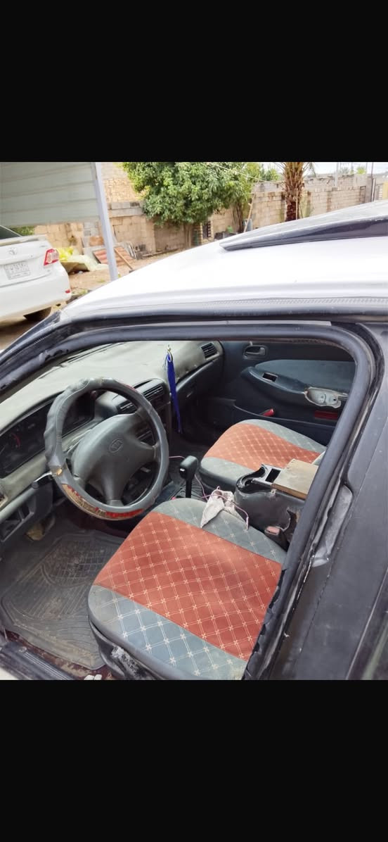 السلام عليكم 
للبيع كيا سيفيا موديل 1994 رقم أنبار دولي 
كير ومحرك مكفولات 
كير أوتوماتيك 
السعر : 28 ورقه وبيه مجال 
العنوان : الأنبار - الصقلاوية 
رقم الهاتف : ***********
