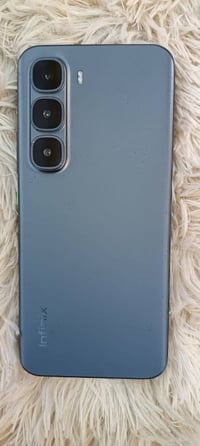 أنفنكس هوت 60برو بلاص ذاكره 256 عشوائيه 16 بصمه بالشاشه الجهاز مكفول م...