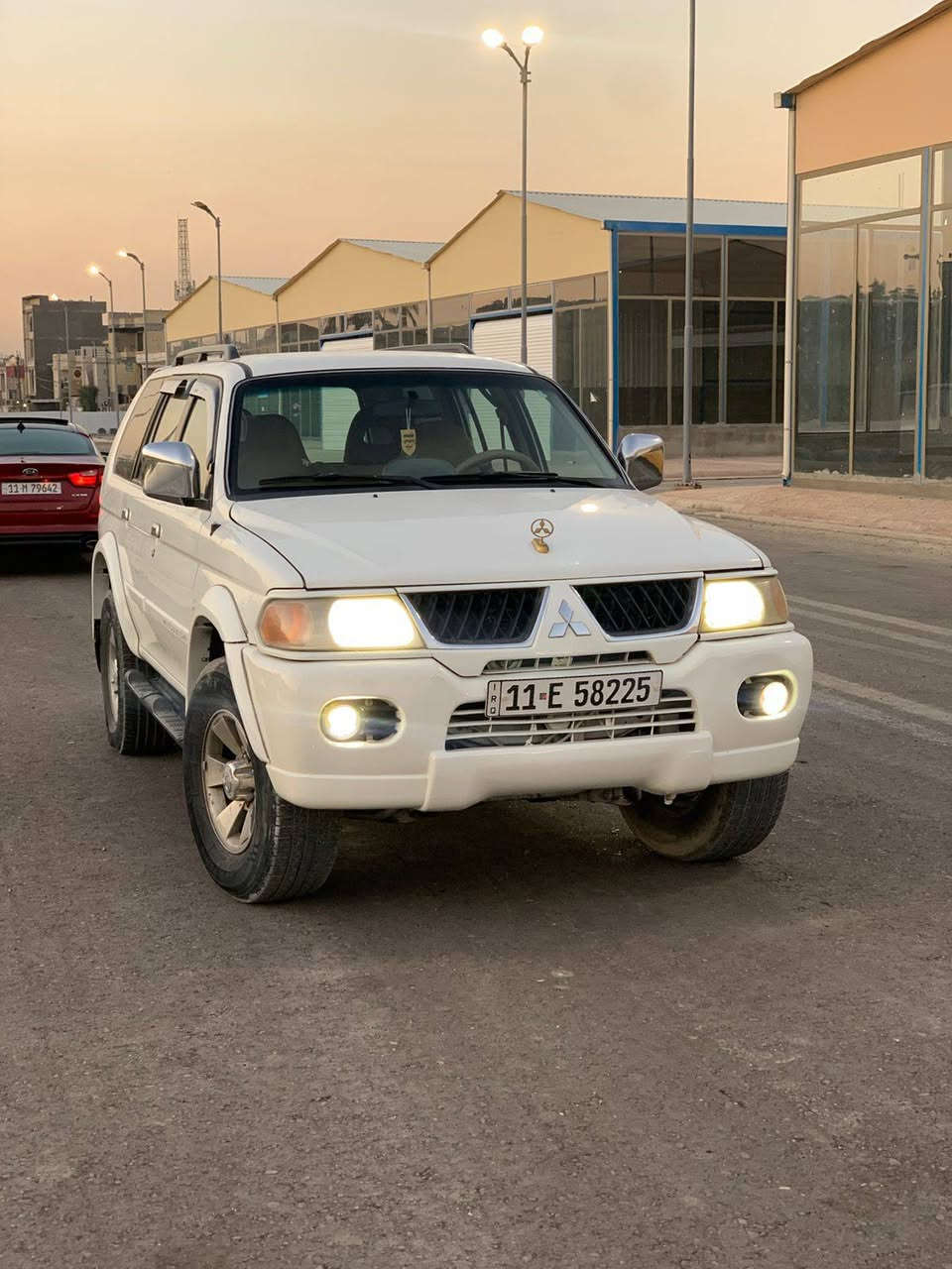 ناتيفا 2008للبيع سياره نضيفه  السعر 100 ***********
