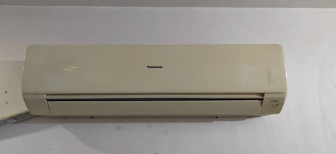 سلام عليكم عندي 3 سبالت للبيع هذني شغالات ول ثالث عطلان هذني حيل نضاف و شغالات القديم ب 250 ول جديد ما صارلي 4 اشهر من شاده 600 ول عاطل 75 الشراي يتواصل وياي ***********
