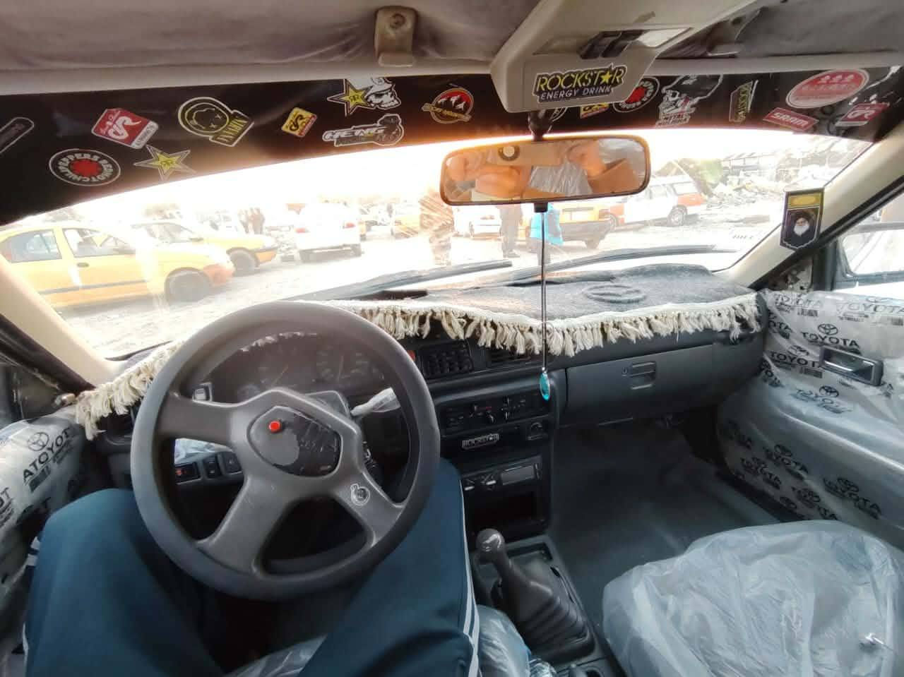 مازدا 626 مديل ١٩٩٢
مصبوغه جماليه _ حداديه نص عمر وكير ومكينه مكفولات مكفولة من الضرر والشواصي  وداخلهة نظيف  
السعر 28ورقه 
#مازدا 626
رقم ***********
