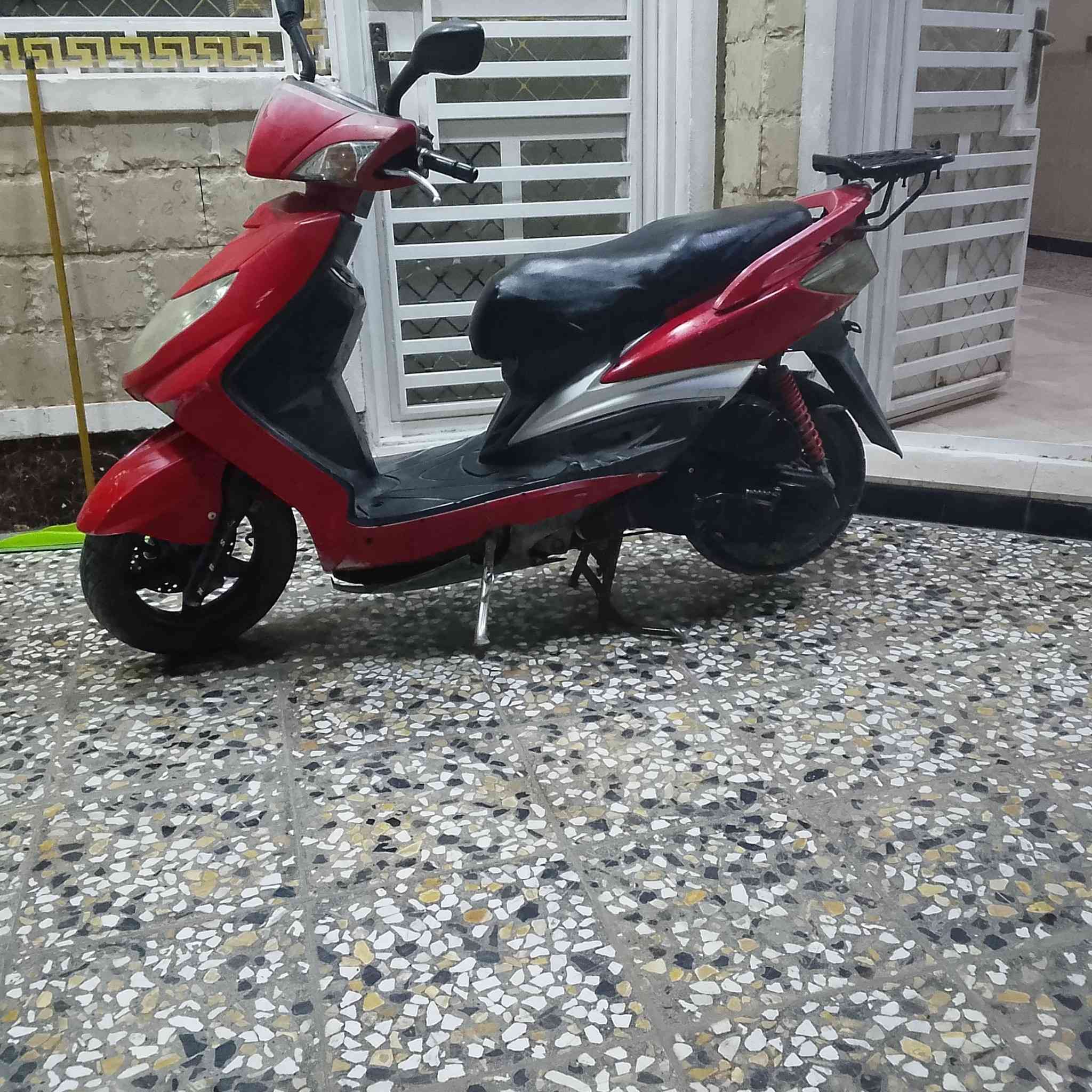 السلام عليكم..... سكنس فحل للبيع سلف هندر كهربائيات شغاله ماعوزه شي جاهزه  ‏‪***********‬‏
