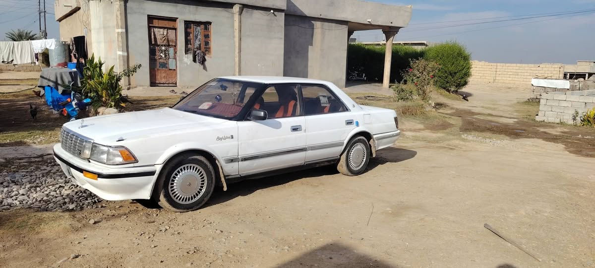 السلام عليكم هارتوب نضيفه وجاهزه رقم فحص انبار راعيه ما اندلو سياره جاهزه صدر امامي خلفي  جديد كهربائيّة كله شغاله تواير جدد الكشر شوف العين  مراوس يرهم حسب القناعه مكان السياره الشرقاط الايسر قريه شاطي الجدر رقم الهاتف *********** السعر اتصل وتدلل
