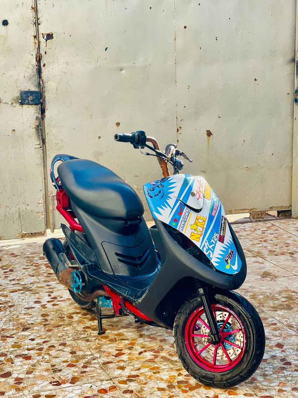 ماكس عدله مال لعب تعمير جديد مكينه مال حاويه دهن موتل مكينه خرسه وشلعه ومعدل اذا مدك ١٢٠ مرجوعه بيه تزويد بسيط
ويل رياضي
دبل بلادي
صالنصه صجميه قزمه بلاد
قطره اكسل wf
قبق فلاوين سمائي
شيال هايبر اصلي
تعلاكه سمائيه
صينيه سمائي
ستاند اصلي
قبق جوزه
كفر موشم
ضبغ شاصي حراري اصلي 
السعر ٦٣٠ وبيه مجال بسيط الدراجه ما نقصه برغي مو جناي ومتعرف بيهن لا تعلق المكان حله ابو خستاوي ***********
