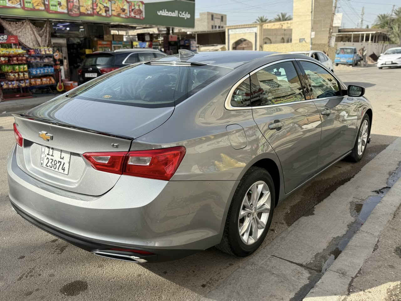 شوفرليت ماليبو 2023 فئة LT
رقم بغداد حره بسمي

المواصفات :

محرك 1500 تيربو 

بصمة تشغيل +بصمة ابواب

تشغيل عن بعد 

كرسي كهرباء 

تحكم ستيرن 

مثبت سرعه 

شاشة كبيرة تدعم ابل كار بلي واندرويد اوتو (وايرلس)

تدفئة كشنات 

هاند بريك بصمة 

رادار امامي 

اطفاء ذاتي 

بلوجكتر LED 
لايت زنون عالي ناصي

قطعتين تبريد مناخي منفصل امامي وخلفي

مانع انزلاق 

منفذ شحن / بلوتوث /  اواكس / USB A + USB type C 

الضرر : فقط جاملغ امامي بجم كبس بلاد على وضع الشركة

السيارة نضيفة جدا وبچمها سليم من راديترات و شواصي وغيرها ..

 ‎للتواصل او الاستفسار :***********
