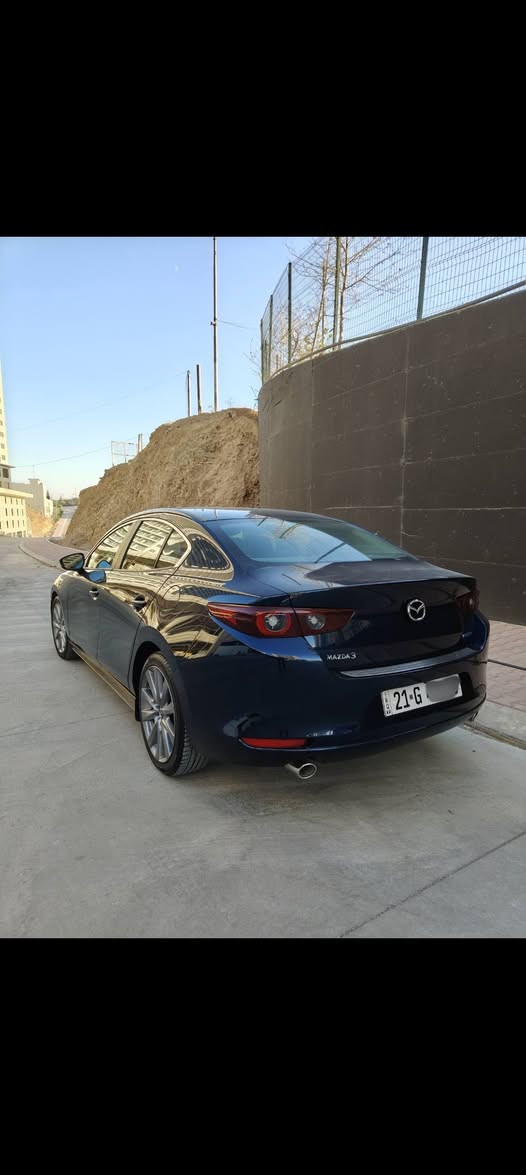 مازدا ٣ مواسەفات پریفێرد مۆدێل ٢٠٢٣
دوو پارچەی بۆیاخە بێ ناوگرتن و بێ ئێرباگ پێش و پشتی کەپسە ١٦ هەزار مایل ڕۆشتووە ڕەقەم و سەنەوی تازە بۆ زانیاری زیاتر پەیوەندی بکەن .. 
*********** السليمانية, العراق
