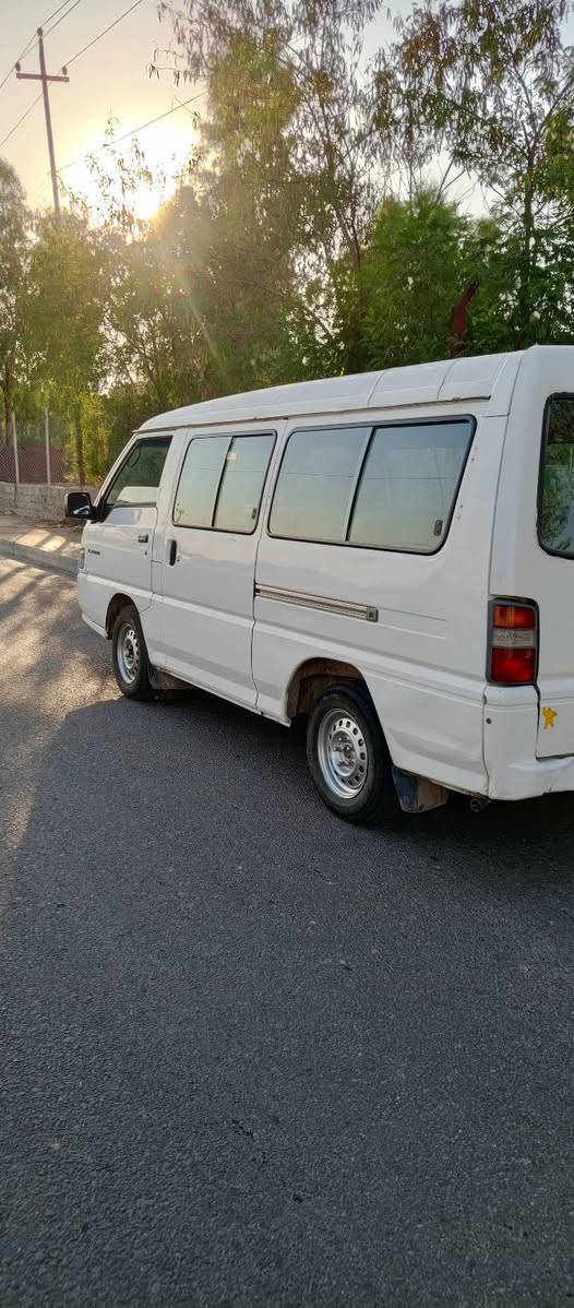السلام عليكم كيا مستبوشي موديل 2007 بدون صبغ منضومة غاز السياره بلدي كلها شرط مكينه كير هيئه مرور صفر السعر 80 العنوان موصل حي القدس 
***********
***********
