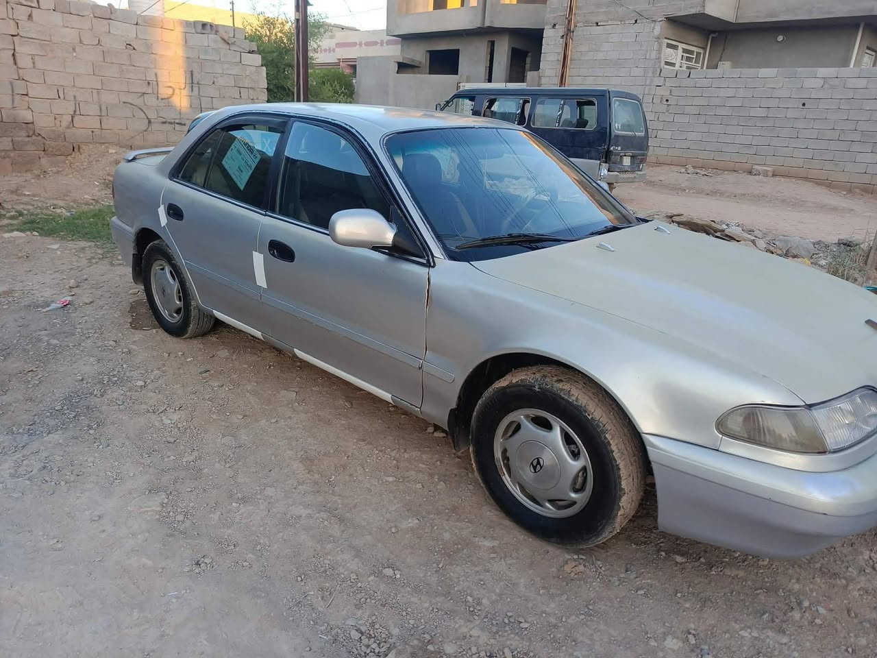 سلام عليكم سوناته تو للبيع موديل 1994 رقم ديالى دولي سنوية جديدة لل2030 تحويل مباشر تدفئة تبريد ثلج بسمي كير عادي مكينة مسكر كير ومكينة جدد صدر امامي خلفي جديد كهربائيات كله شغال على البلاد تخم تاير جديد  المكان ديالى بعقويه السعر 40 وبيه مجال الرقم ***********
