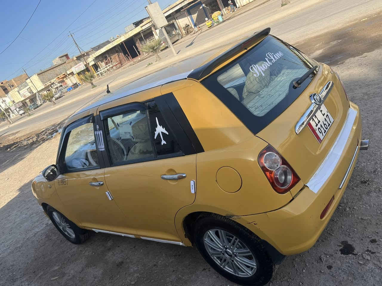 سلام عليكم 
ليفان مستر بن 320 رقم بغداد دولي سنويه جديده شرط التحويل محرك كير كهربائيات كلها شغاله غرفتها نضيفه جداً 
جام كهرباء سياره نضيفه ومرتبه مكاني سامراء السعر 28 بيها مجال بسيط للشراي 
***********
