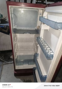 ثلاجة 10قدم • نظيفة • البلديات