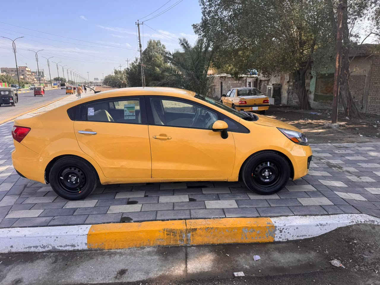 ريو 2013السياره جاهزه كير مكينه جدد السياره ليبل واحد حادثه دوسه فقط مكينه 1600الصدر امامي خلفي بحاله جيده مكاني بغداد اتصال ☎️ فقط *********** السعر ٧٢
