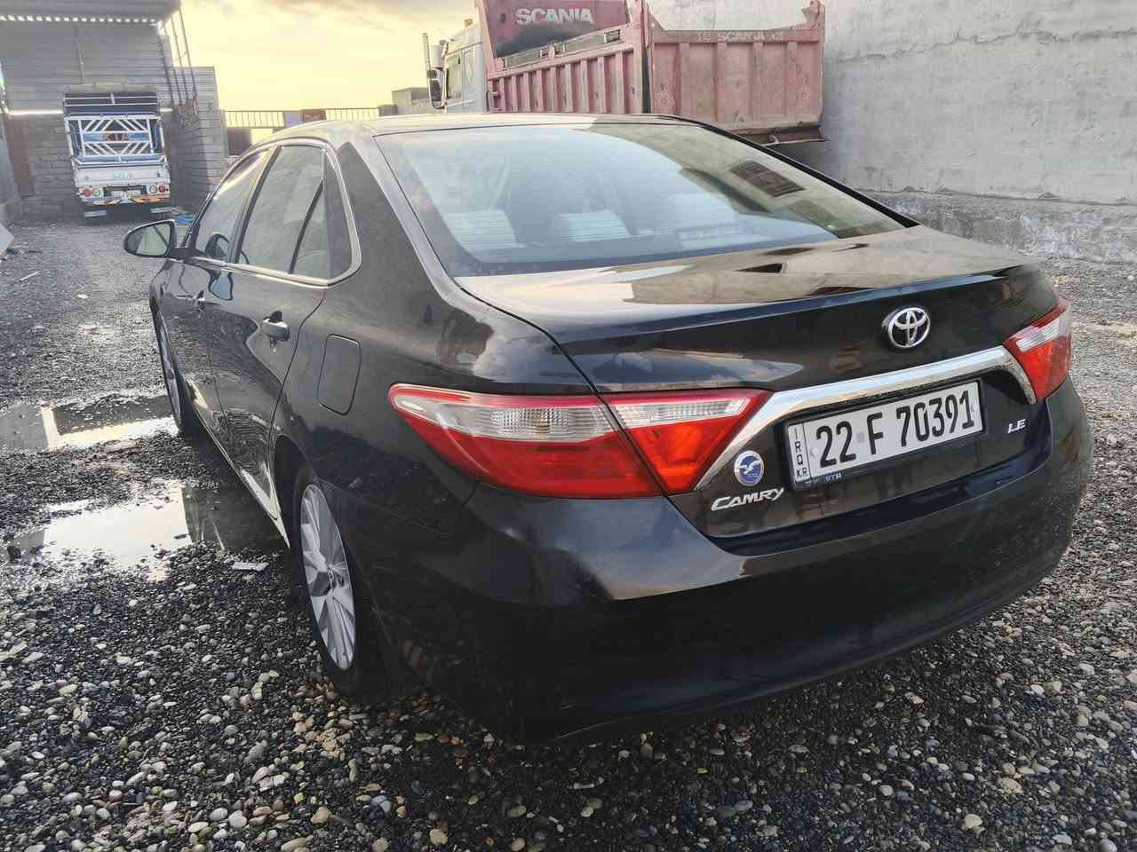 للبيع 
كامري 
موديل 2017
بدون صبغ بيها قطعتين تبديل مواصفات سياره LE
سيارة جاهزة من كل نواحي شرط تحويل
مكان سياره نينوى تلعفر 
***********
***********
