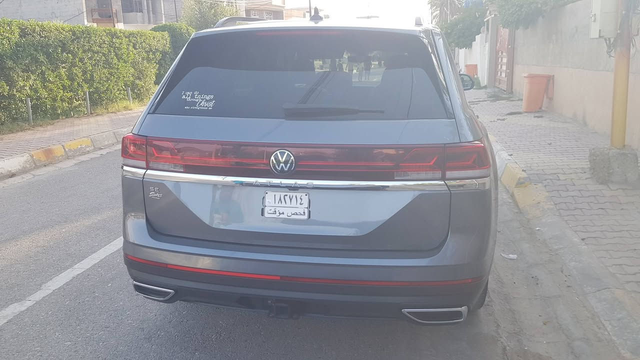 السلام عليكم
للبيع 
فوكس واكن أطلس موديل 2024
فئة SE 
ماشيه 26 M 
محرك 2000 TURBO 
269 حصان  370 نيوتن عزم دوران
لون نفطي
حادث امامي بدون دواخل 
صبغ بنيد و ربع جامرلغ سايق 
سيارة بانوراما 
لايت دوار 
تحكم ستيرن شفتات ستيرن 
شحن لاسلكي
تبريد 3قطع  
توقف ذاتي 4 وضعيات قيادة 
كشن كهرباء عدة صندوق كاملة 
تدفأة وتبريد كشنات 
سعر  240 ورقة بيهة مجال لشراي
للأستفسار اتصل *********** واتساب 
سيارة جاهزة  بدون رقم تترقم اي محافظة
