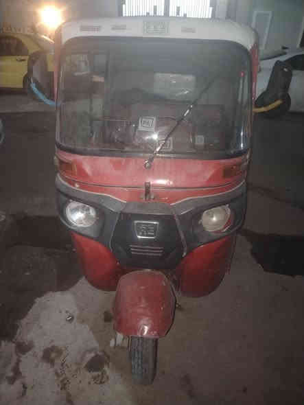 لبيع تكتك 2017 اوراق سكنر مكينه حلوة 20 السعر مليونين 200000 بغداد الحريه. رقمي *********** او ***********
