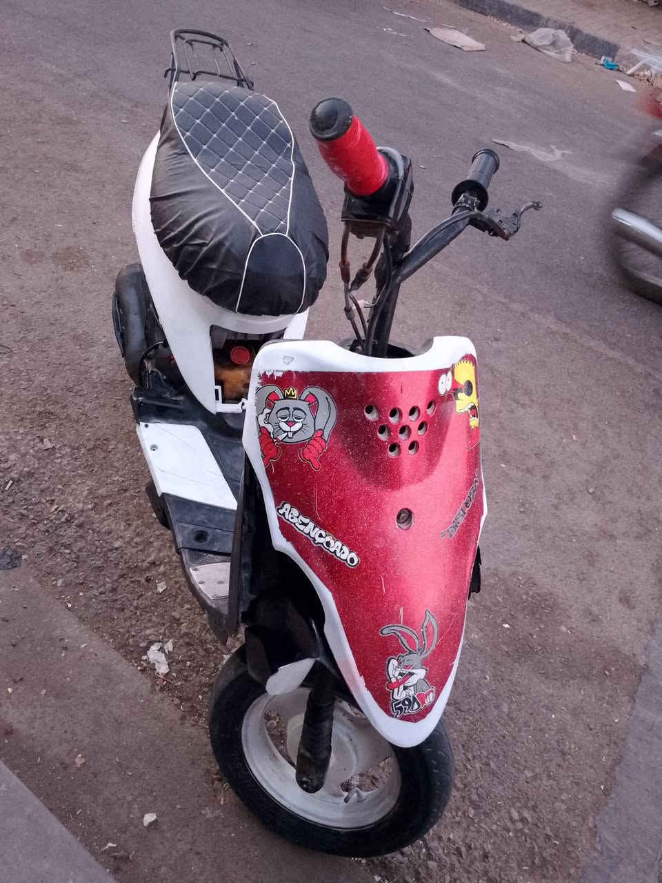 دراجه تسع زروف حربيه رايده ب١٧٠ بيه مجال بسيط كابريتر مالته بلاديه تخربط تدرون بعد قديمه تمشي دراجه وحلوة بس خربطه بسيطه تواصل خاص عنواني بصره قبله ***********
