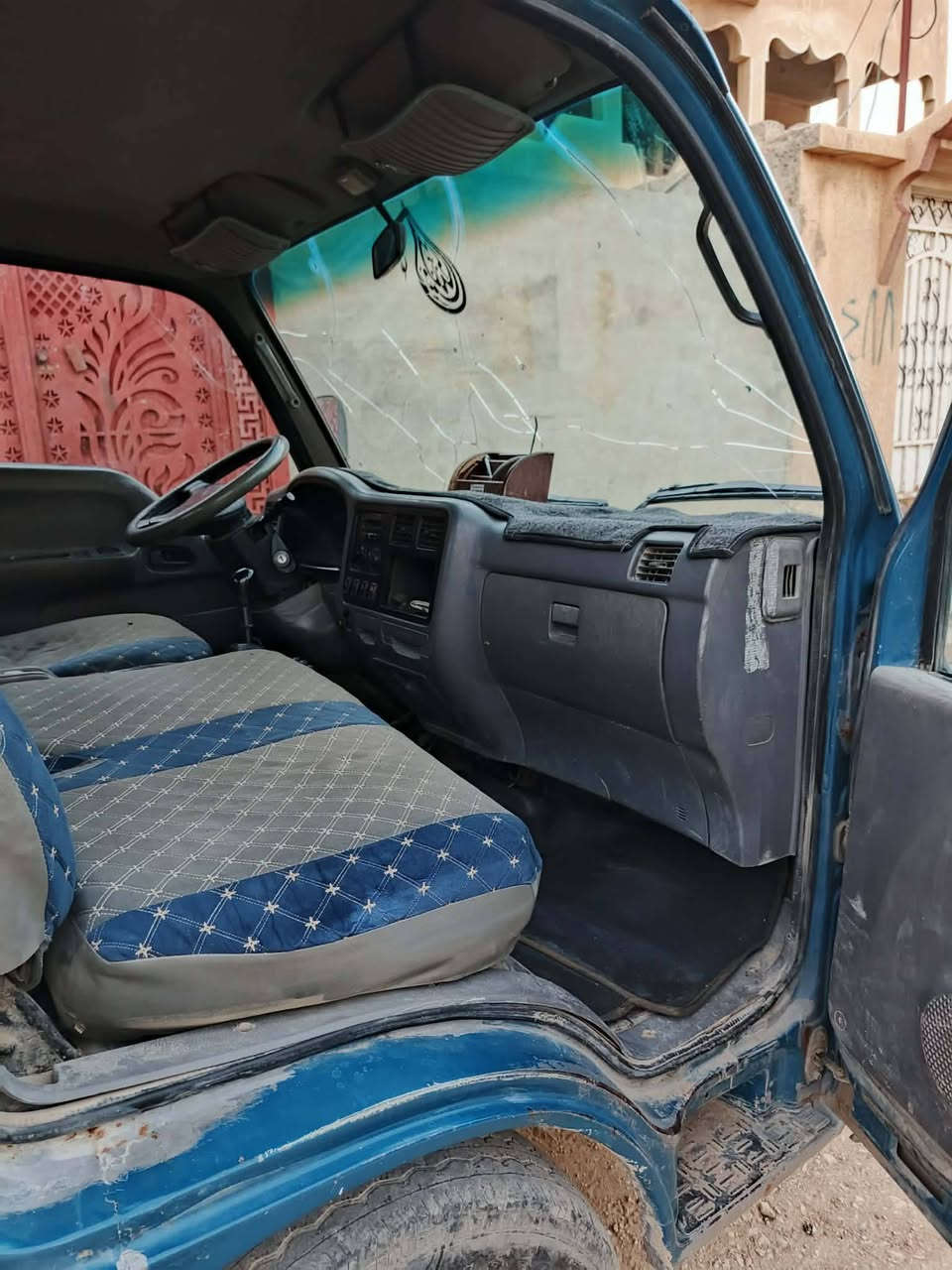 كيا فونتيرا للبيع موديل 99 العنوان تلعفر حي العسكري للتواصل ***********
