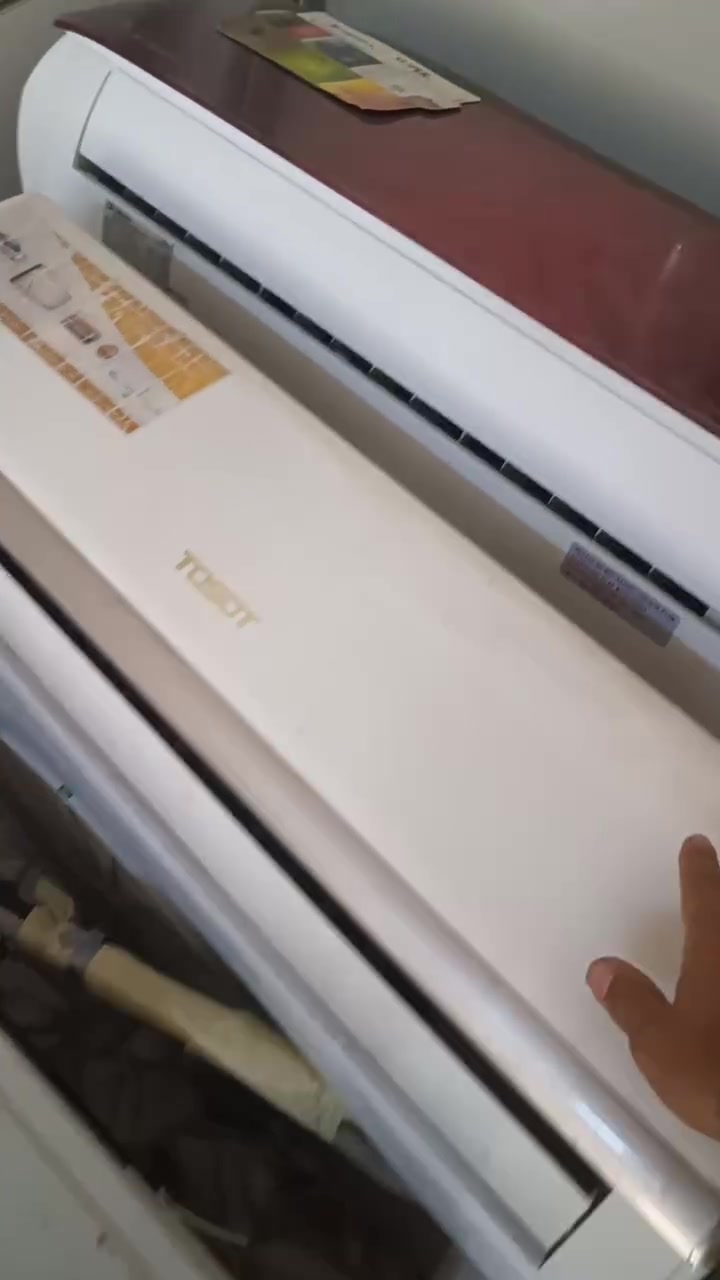 متوفر وجبة سبالت طنين جاهز واصليات استخدام قليل 
السعر طن ونص بدون الغاز 310 الف  
ايضا متوفر طن ونص 
و طن واحد للاستفسار 
***********

