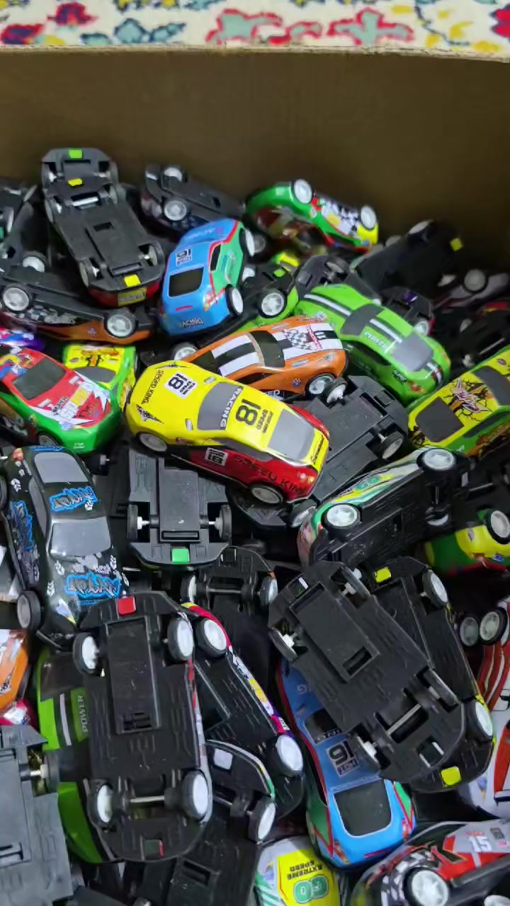 اخر كارتؤن عدد ٢٢٠ قطعه ٤٩ مع التؤصيل
اذا ٥٠ سياره ب ١٥ مع التؤصيل


**إذا كنت صاحب هذا الإعلان وتريد حذفه لأي سبب، رجاءا أرسل رسالة إلى الدعم الفني**