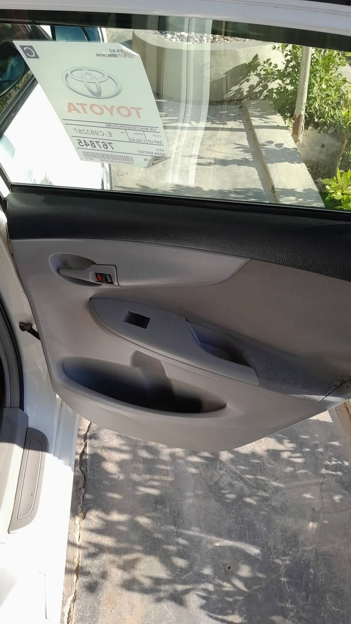 السلام عليكم كورلا 2011الشركة العامة سياره خير من الله صدر جديد تخم تاير جديد كير ومحرك بل صندوك جديد السياره مال جناي نضيفه كلش ما عايزها كلشي بس ستر الله سياره مابيهه برغي نقص بيها جاملغ امامي الايمن بس رش بدون داخل وبين الباب والجاملغ الامامي بي خط صبغ جوه المرايه بسمي تحويل مباشر مكان السياره .صلاح الدين ..بلد
رقم الهاتف ..***********
السعر..135 وبيها مجال
