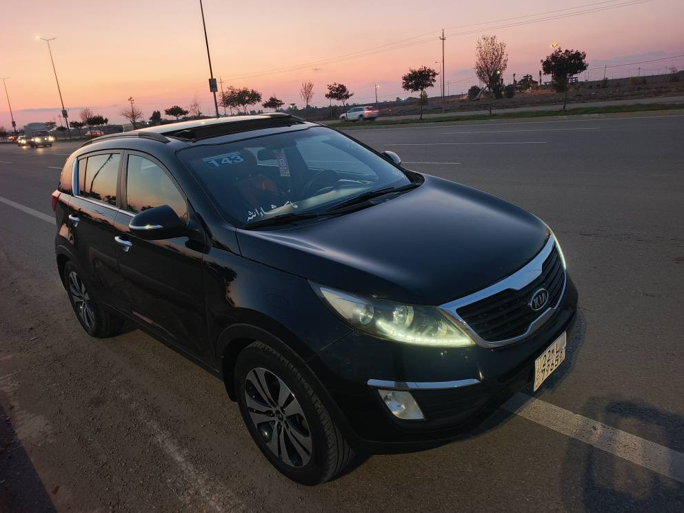 كيا سبورتاج موديل 2012
فول مواصفات بدون صبخ 
كير محرك تحويل شرط سنويه و رقم جديد
كوبون بنزين ويا مكان كركوك
سعر 128 بيها مجال قليل
***********
*********** كركوك, العراق
