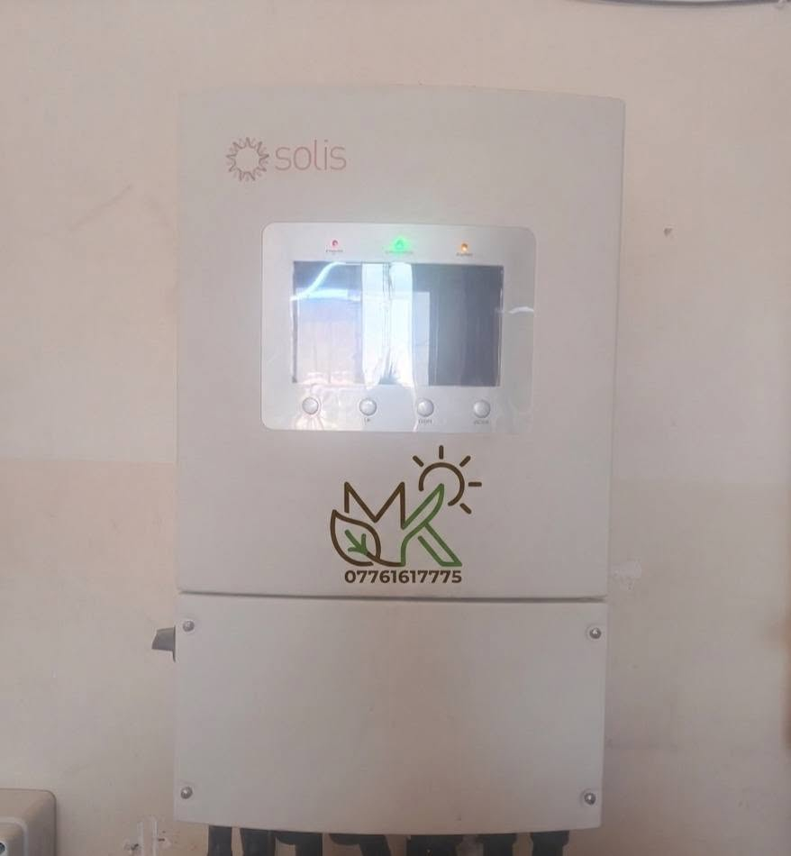 Mk Smart Energy Solutions 
تم بحمد لله تعالى تنصيب منظومه طاقه شمسيه 40امبير 
​"شريككم الموثوق لحلول الطاقة المتجددة. احترافية في التجهيز، دقة في التركيب، وضمان للأداء المستدام.
نضيء حياتكم بطاقة نظيفة."
للتواصل اكثر وللاستفسار
راسلنا على الواتساب 📱
***********
