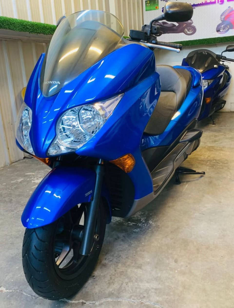 السلام عليكم
فورزه 0/10 للبيع دراجه رمبه وفول مواصفات  مكفوله كفاله  عامه لون مميز ماشيه 30  دهن اصلي بانزين محسن دراجه خير من الله وشرط الكفاله من كلشي   والوصل موجود مال الرمبه وبل عافيه ع ياخذهه مكاني ديوانيه البدير والسعر 22 ورقه وبيه مجال ولاستفسار اكثر ***********
