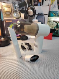 مكنسة كهربائية • أجهزة منزلية