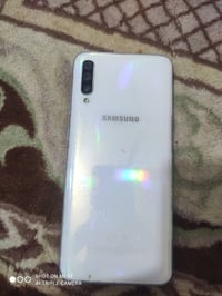 جهاز A70 جهاز نضيف فقط مبدل شاشة اصلية ذاكرتة 128 بل بوبجي 60 فريم سعر...