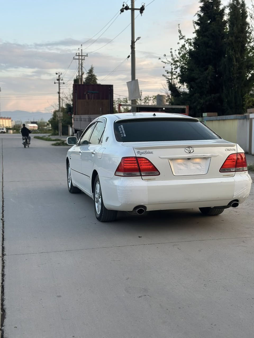 سەرە تا بە ناوی خوای گە ورە شاهینە   موس  182 بێ دوکەڵ 2005  بێ چاڵ بێ شوخوت نمونە لە جوانی  سە یارە کە قرچێکی هه یە  سعر58  مەعامەلە یەکی برایانە                                       ژم***********                          ***********
