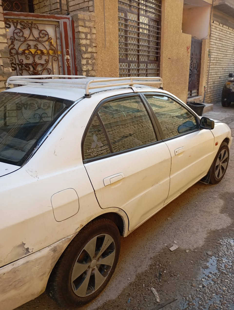 للبيع مسيوبيشي لانسر موديل 2000
السعر 35 ورقة 
***********
