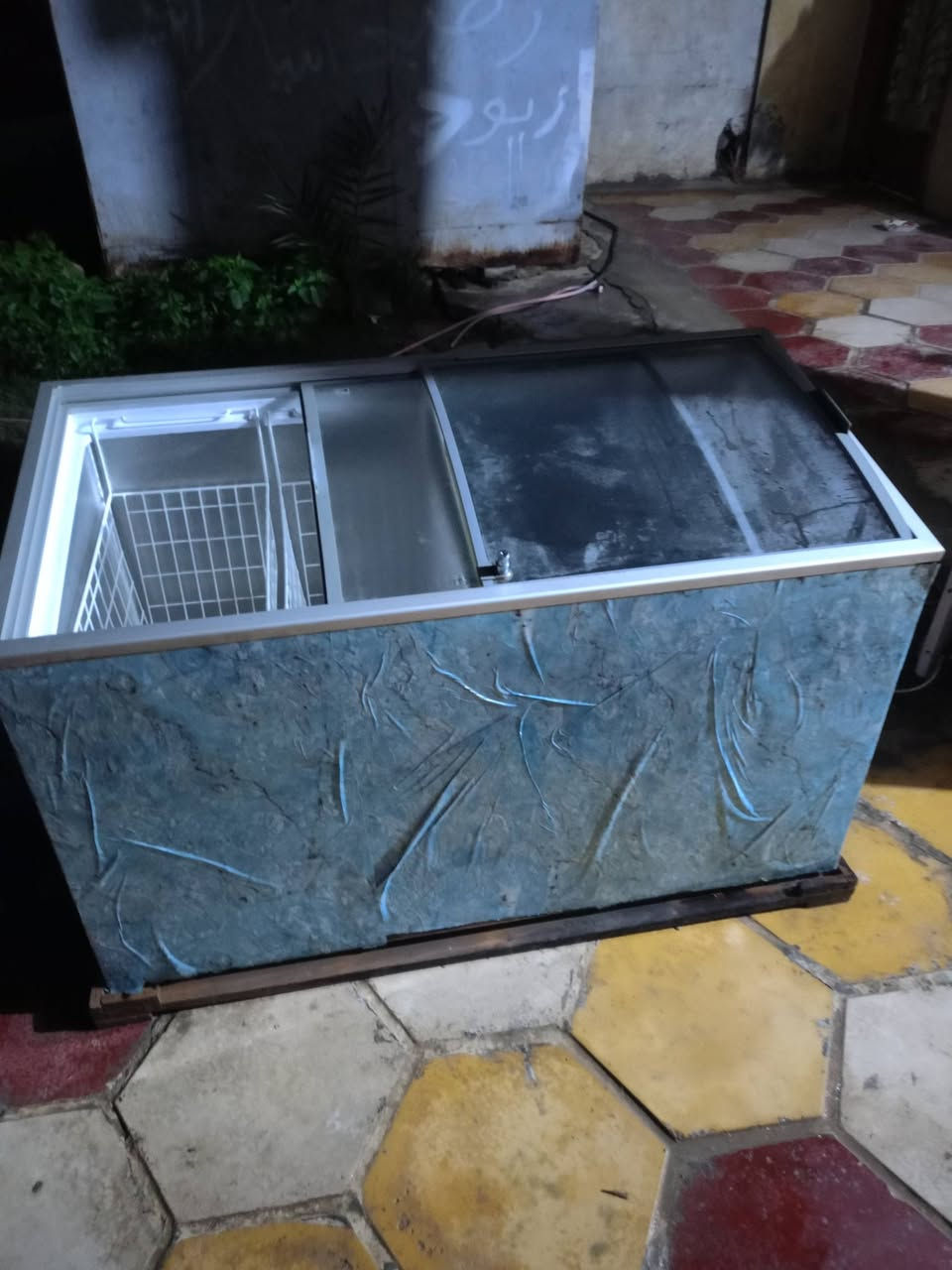 سلام عليكم للبيع نضفات عل فحص، تلاثتهن ب مليون ***********
